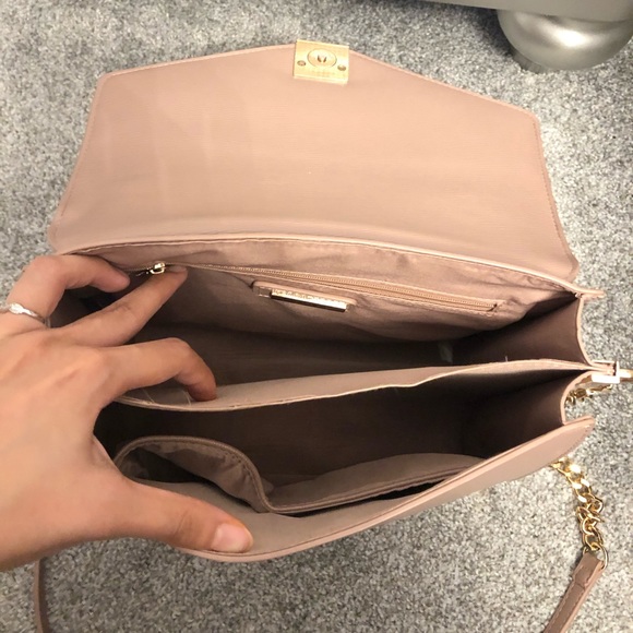 Purse - Picture 3 of 7